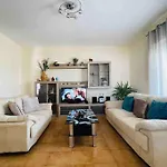 George House Apartament