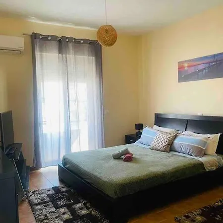 George House * Archangelos (Rhodes)